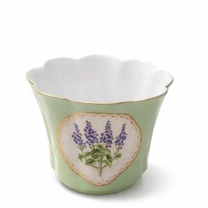 Scalloped Green Floral Porcelain Planter